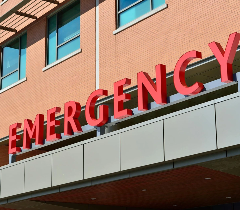 hospital-emergency-unit-building